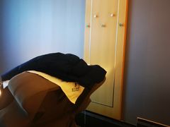 -金色印象·4K影院式足体养生(杨家坪西郊店)