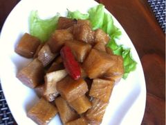 餐饮-芭东小镇温泉