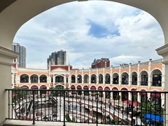 -佛罗伦萨小镇广佛名品奥特莱斯(疏港路店)