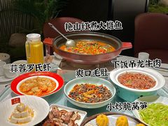 -湘知湘味(岳麓山店)