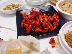 -靓虾二哥长沙地标小龙虾(五一广场店)