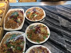 -皇马海口湾海景酒店(万绿园秀英港店)
