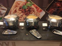 -月色西餐厅·海鲜刺身·烧烤(科学城保利郡雅酒店)