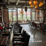汉堡等 坐在室外的感觉也太好了