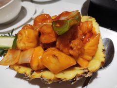 菠萝咕噜虾球-衡山汇·高级粤菜(霄云路店)