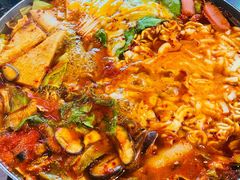 芝士肥牛年糕火锅-Meet Sun韩式大排档(五一广场7MALL店)