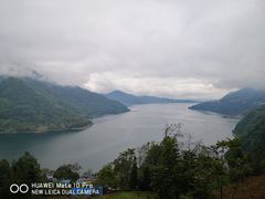 -雷波马湖风景区
