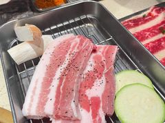 -蚂蚁洞·烤肉大营地(上海静安大悦城店)