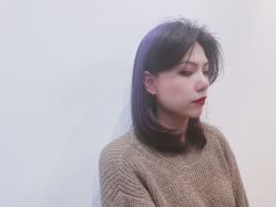 -PE SALON