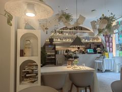 -春树下·树屋花房西餐厅(罍街AS1980店)