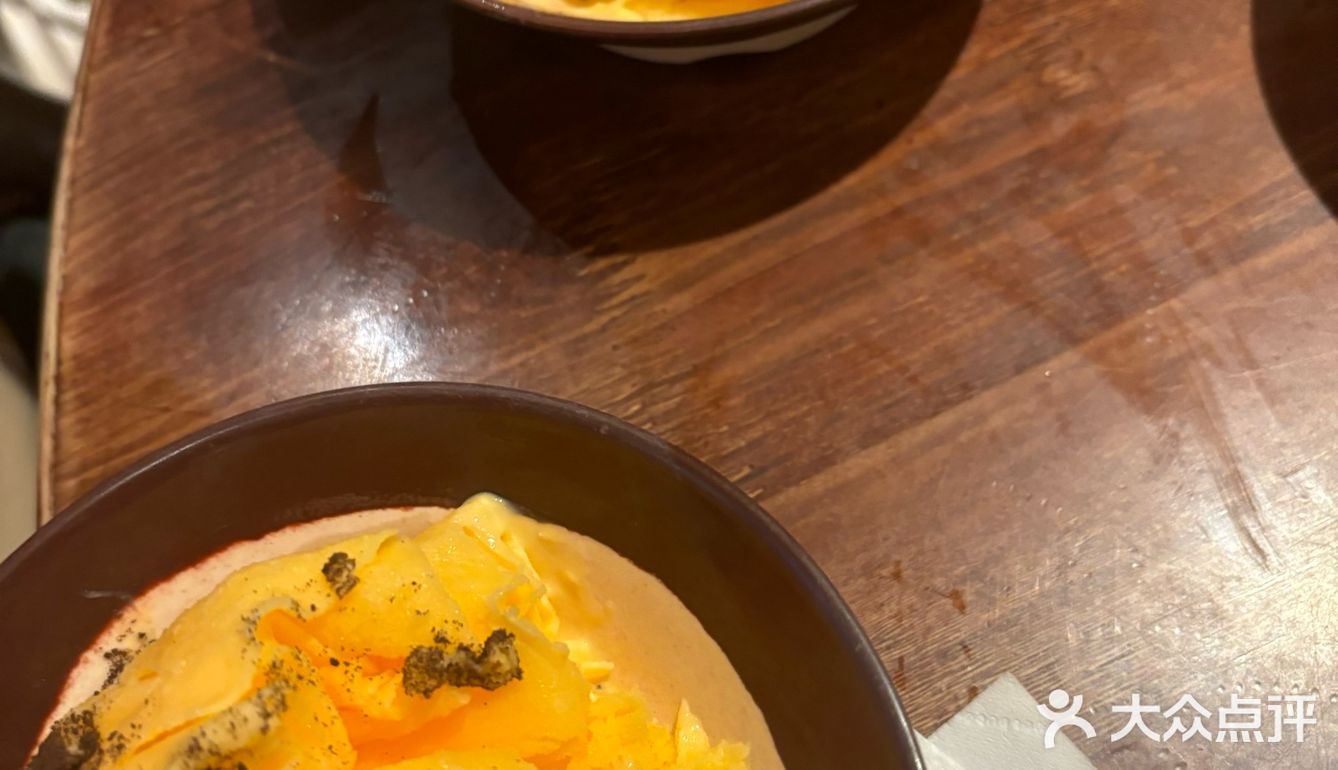 家人们，这家火锅店我必须安利！1.锅底是灵魂