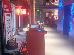 -小龙翻大江文化火锅(宽窄店)