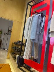 -红领RED COLLAR西装定制体验中心