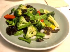 -港丽餐厅(高德置地店)