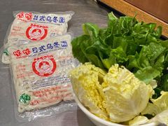 乌冬-胡须佬鸡煲四季火锅店(石厦西村直营店)