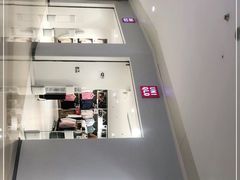-优衣库(重庆星光时代广场店)