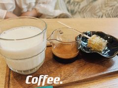 -默迹咖啡馆
