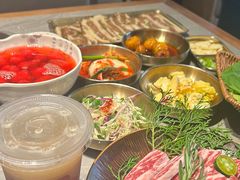-草家酱蟹炭火烤肉店(珲春南路一店)