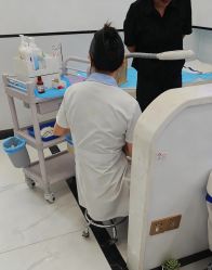 -蕾特恩专业祛痘·皮肤管理