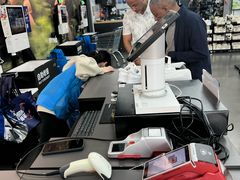 -迪卡侬(越秀公园店)