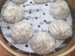 -莱莱小笼·乔艾