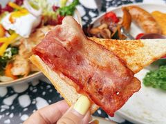 -Two Birds One Stone·一石二鸟(诚品生活店)
