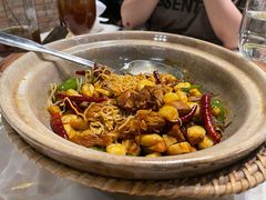 大理永平黄焖鸡配油煎面-泓0871臻选云南菜·味庄
