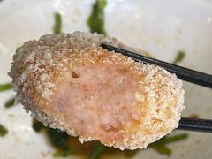 炸虾饼配泰国梅子酱-帕蓝·暹罗料理(大学路店)