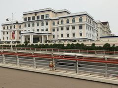 校门-大连外国语大学(旅顺校区)