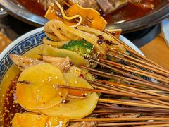 -大众跷脚牛肉馆·非遗传承单位(峨眉山店)