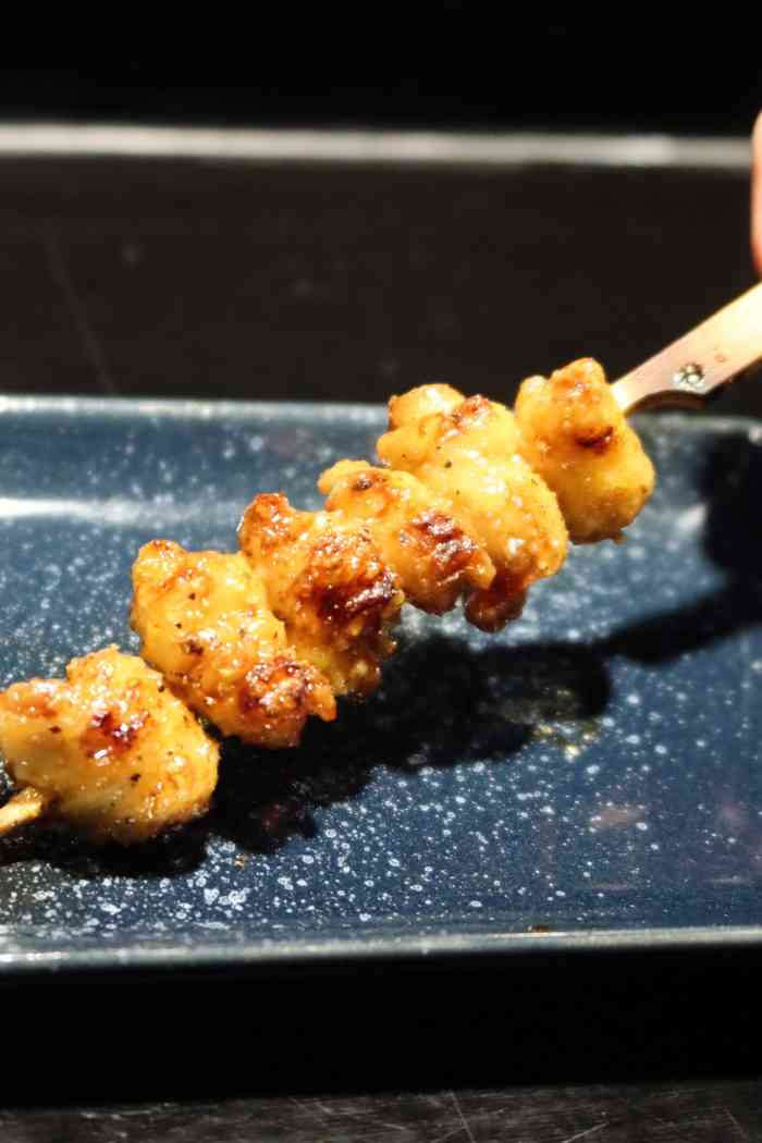 酌·烧鸟酒馆-"晚上九点和朋友就近觅个食,凑巧看到这家店..."-大众点