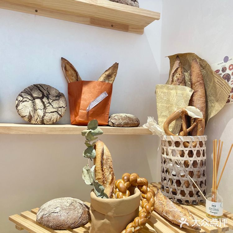 麦间甜屿丨藏在巷子里的🍞