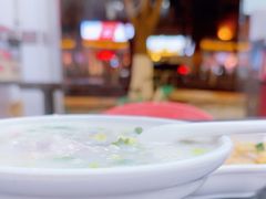 -燊意布拉肠云吞面(中山四路店)