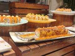 -川骄海鲜自助(王府井奥莱UP TOWN店原世界之花店)