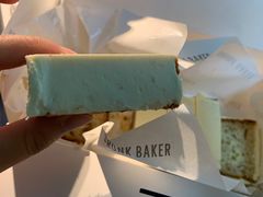 香蕉蛋糕-DRUNK BAKER(上海陕康里店)