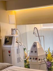 -摩睫+皮肤管理·科学美容中心