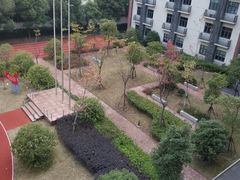 -上海市黄浦区教育学院附属中山学校