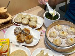-小杨生煎(金山百联购物中心3楼店)