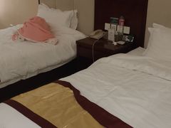 -兴芮温泉度假区