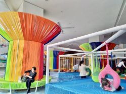 -反弹蹦床公园·亲子乐园·团建·派对(尚品奥莱店)