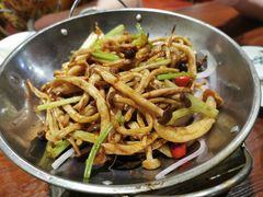-董厨煨汤馆(车站路店)