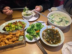 -吕氏疙瘩汤·海鲜新鲁菜(凯德mall新都心店)