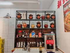 -佬缸炮江湖川菜(玉林店)