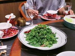 -柴火大院烤鸭民间菜