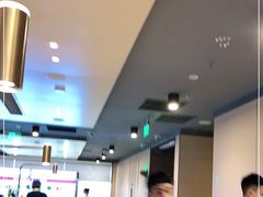 -海底捞火锅(漕宝路店)