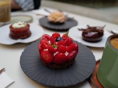 -潮一不贰·法式甜品·生日蛋糕·西式简餐(外滩店)