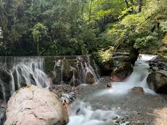 -西岭雪山大飞水景区