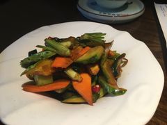 菜根香-燕郊烧鸽子(广安路店)