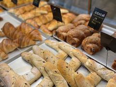 -Dough&Joe团憩(瑞虹天地月亮湾店)