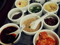 -朝伟清真铜瓢牛肉馆(三十年老·店)